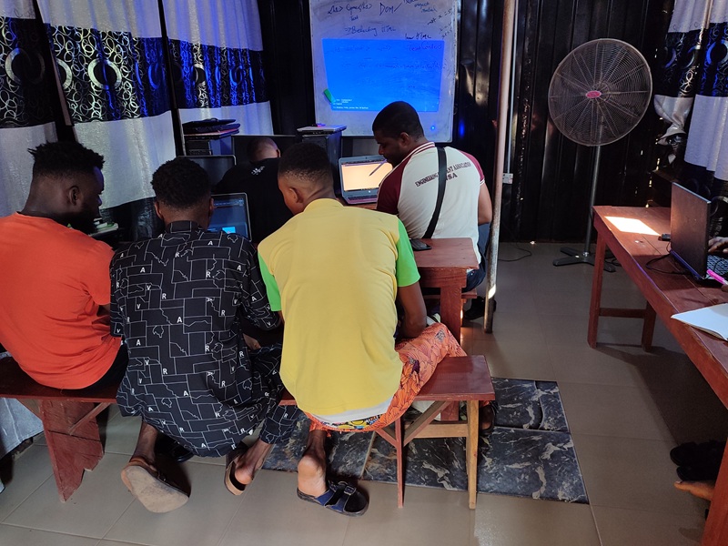 Evidex Academy coding lesson